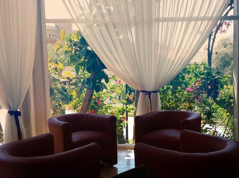 Kavala Hotel Turunç Buitenkant foto